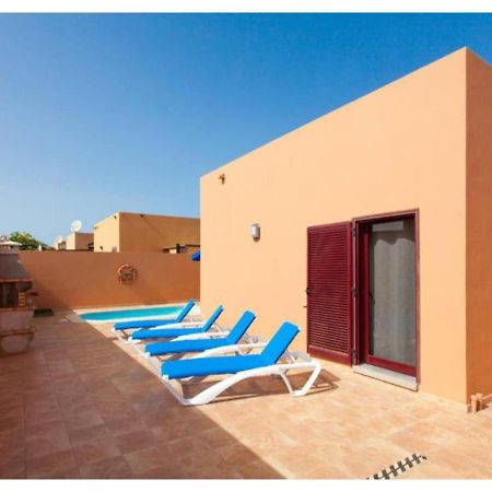 Anahi Homes Corralejo - Villa Brezo 3 La Oliva Extérieur photo