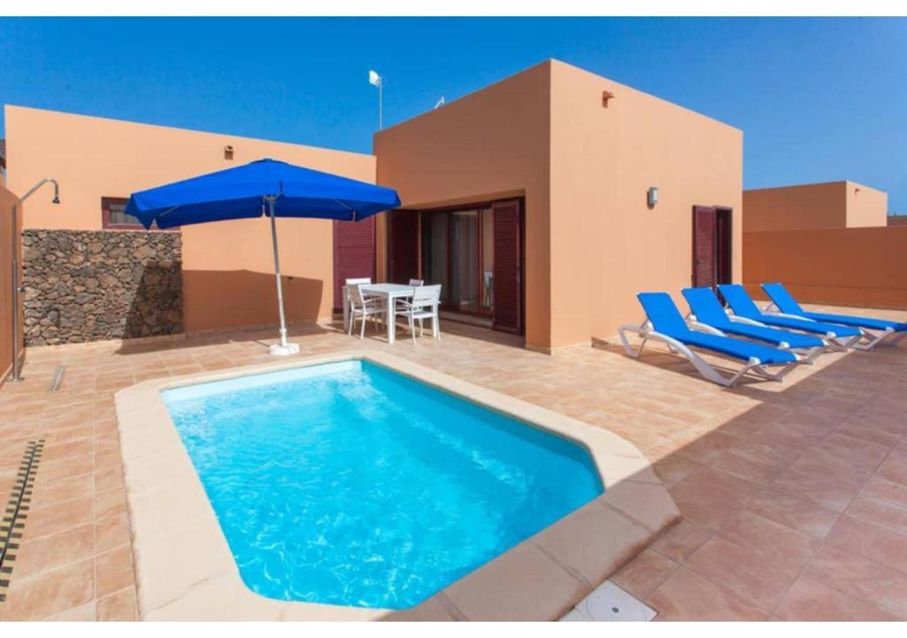 Anahi Homes Corralejo - Villa Brezo 3 La Oliva Extérieur photo