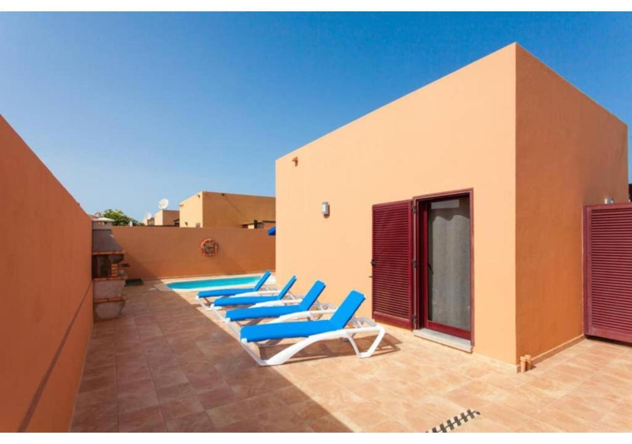 Anahi Homes Corralejo - Villa Brezo 3 La Oliva Extérieur photo